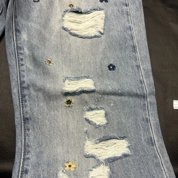 Lucky Brand Jeans - Size: 10/30 - Brand new without tags - Picture 8 of 13